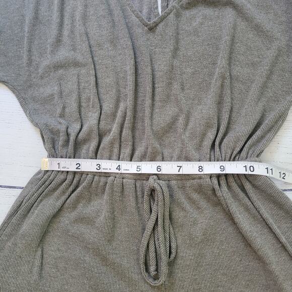 Lulus Size S Melinda Olive Green Short Sleeve Jumpsuit Ribbed Elastic Waist Tie - Picture 11 of 13
